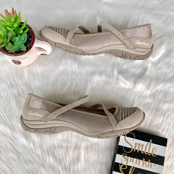 Sketchers Skid Free Sneakers Women’s Size 8 - Picture 5 of 8